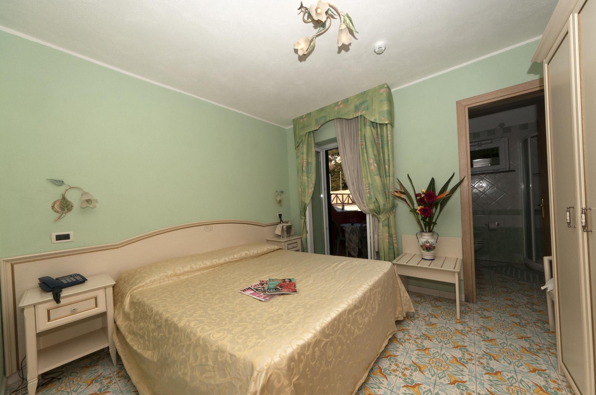 Hotel Villa Franca Forio di Ischia Extérieur photo